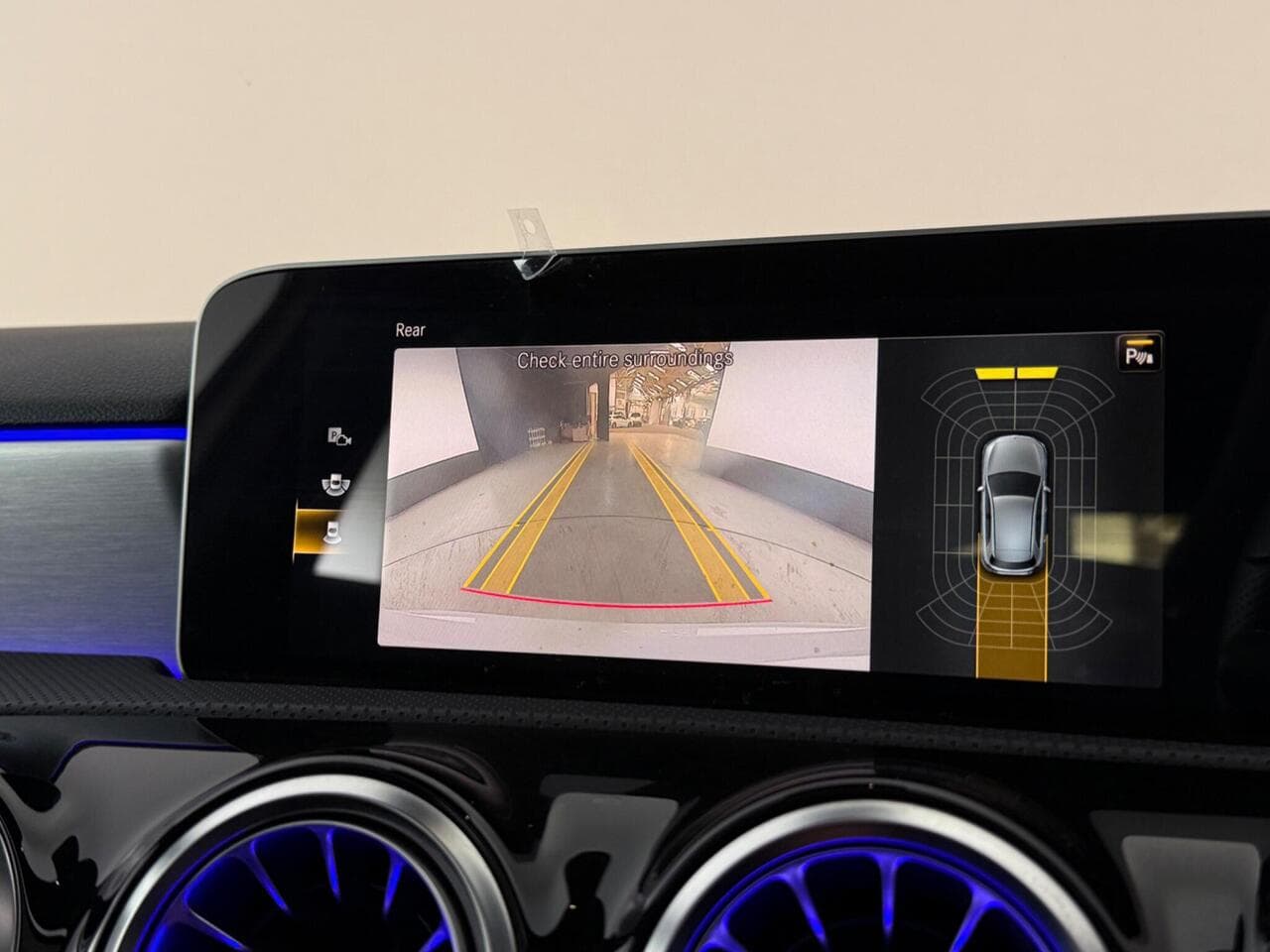 Mercedes-Benz A Class thumbnail Infotainment System