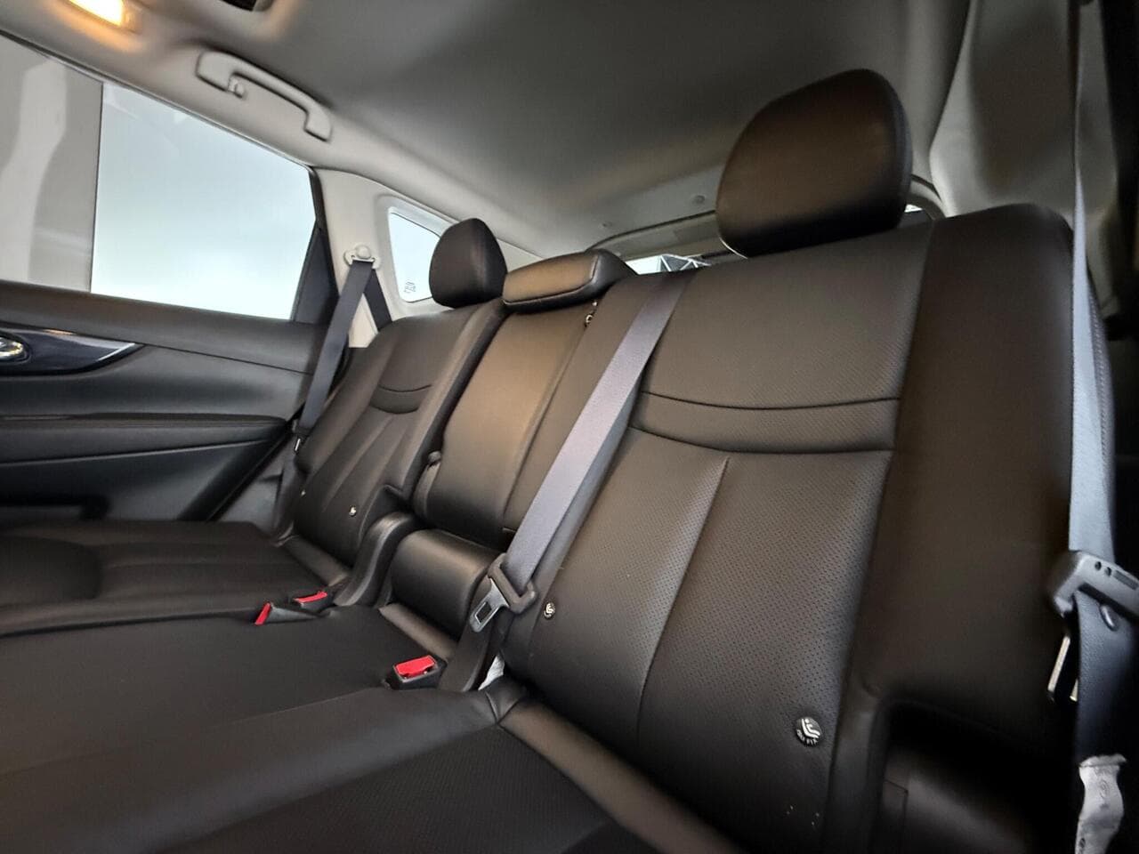 Nissan X-Trail thumbnail Inconclusive