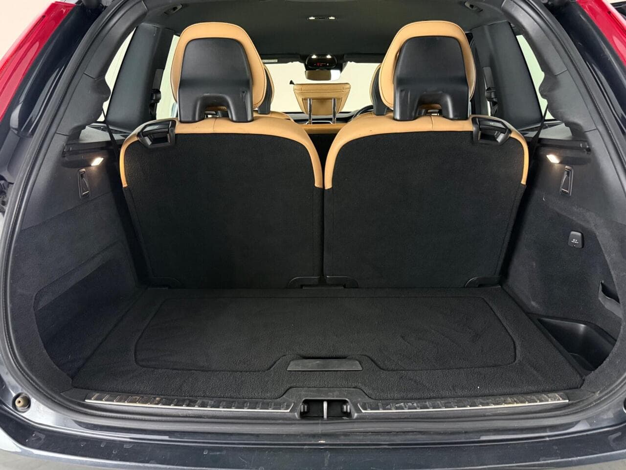 Volvo XC90 thumbnail Boot