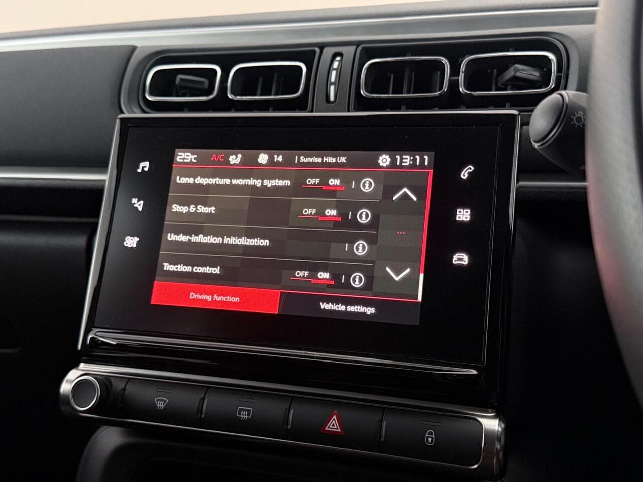 Citroen C3 thumbnail Infotainment System