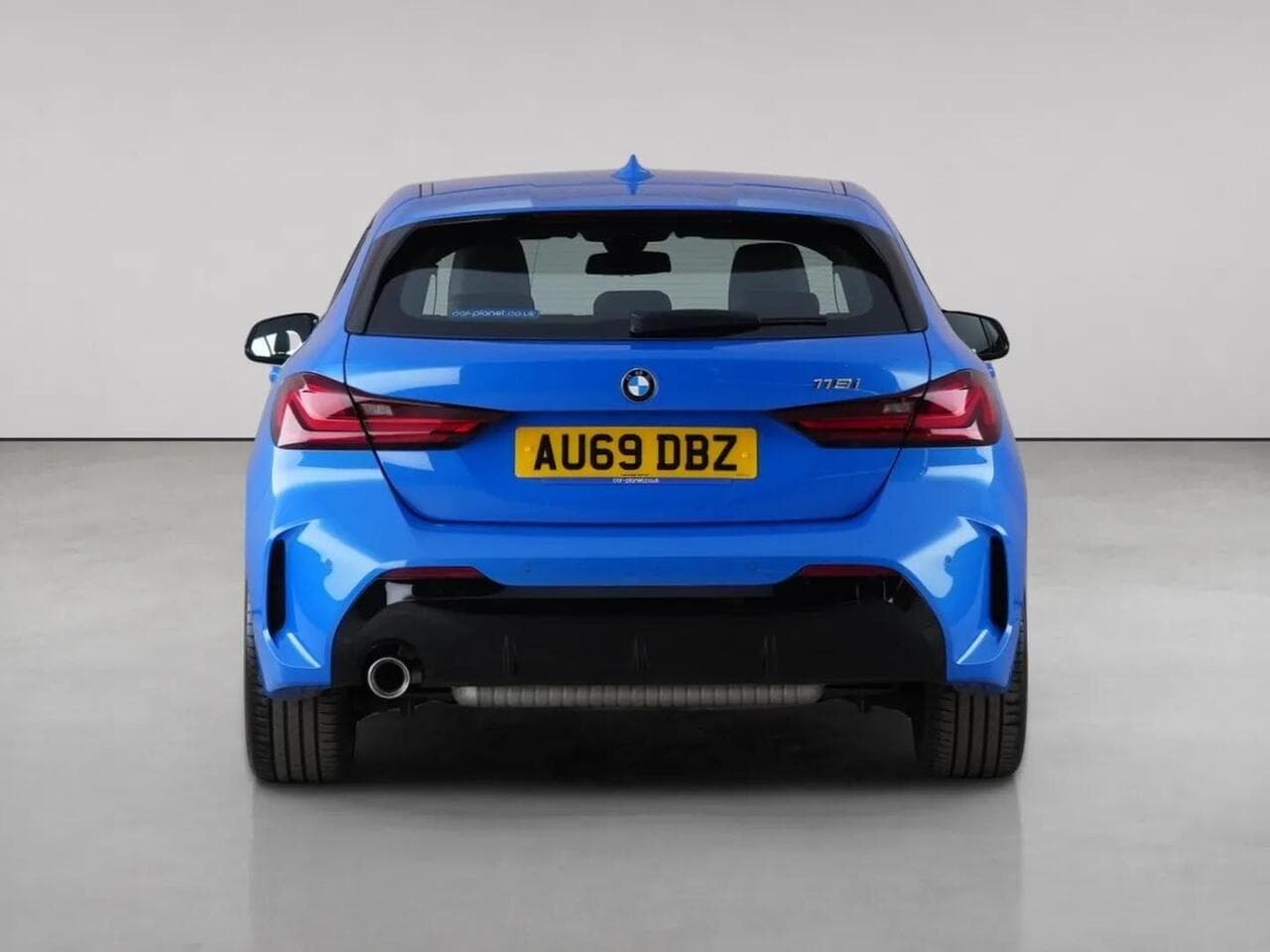 BMW 1 Series thumbnail Rear
