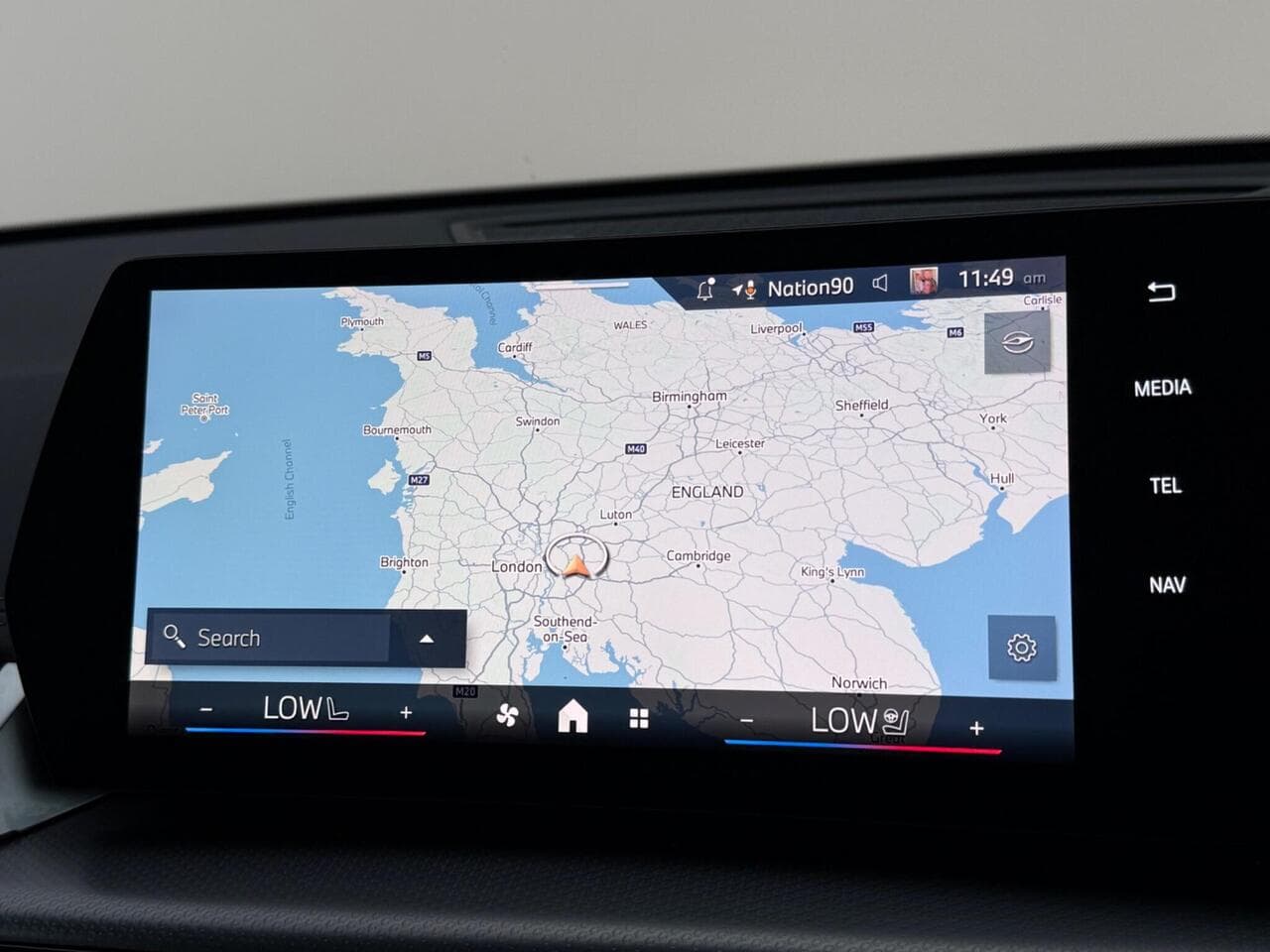 BMW X1 thumbnail Infotainment System