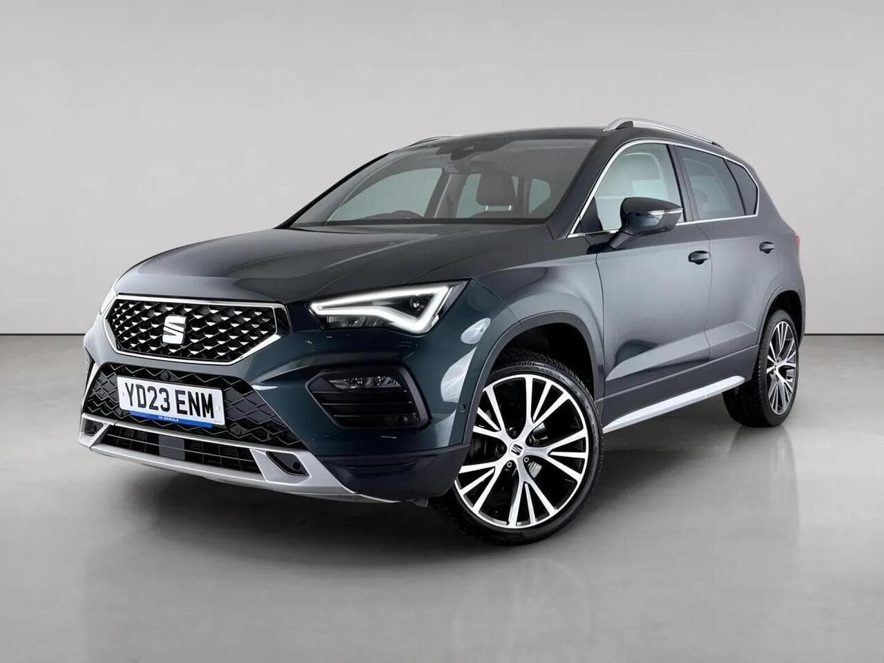 SEAT Ateca thumbnail Front Left