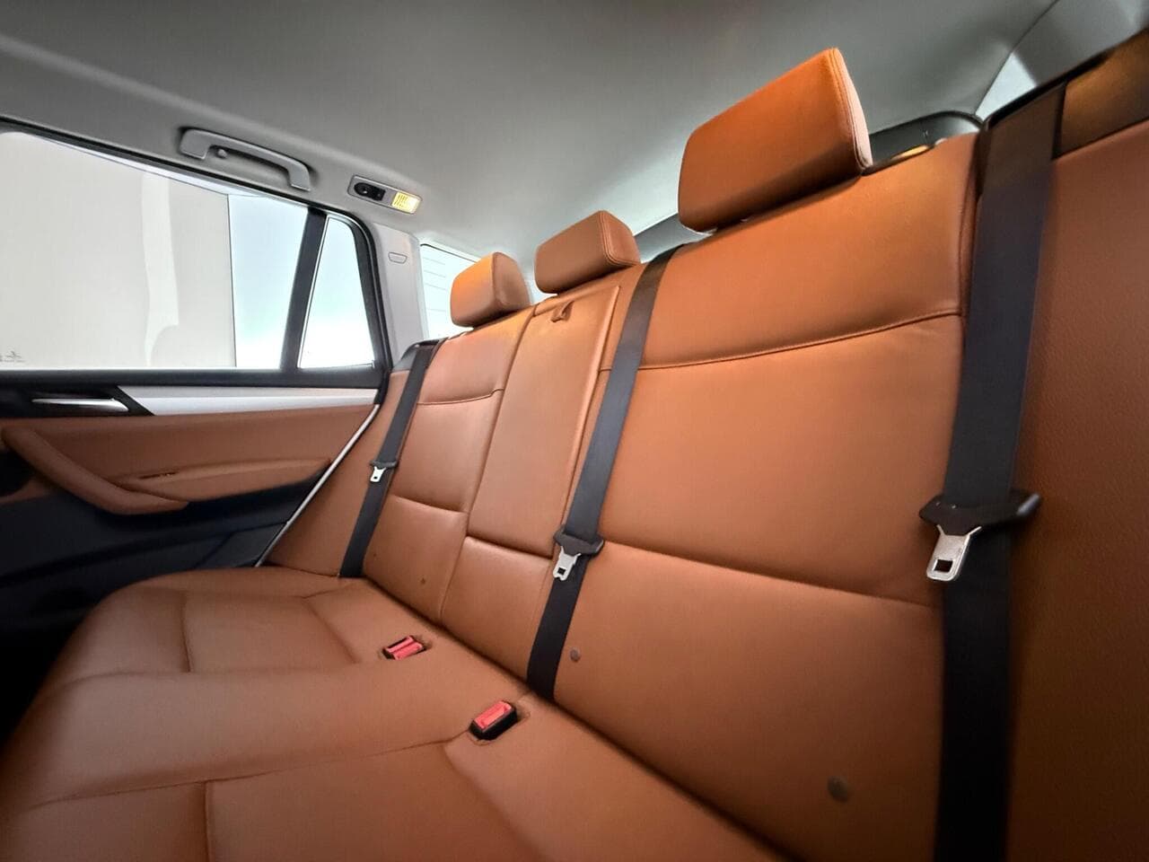 BMW X3 thumbnail Seats Rear