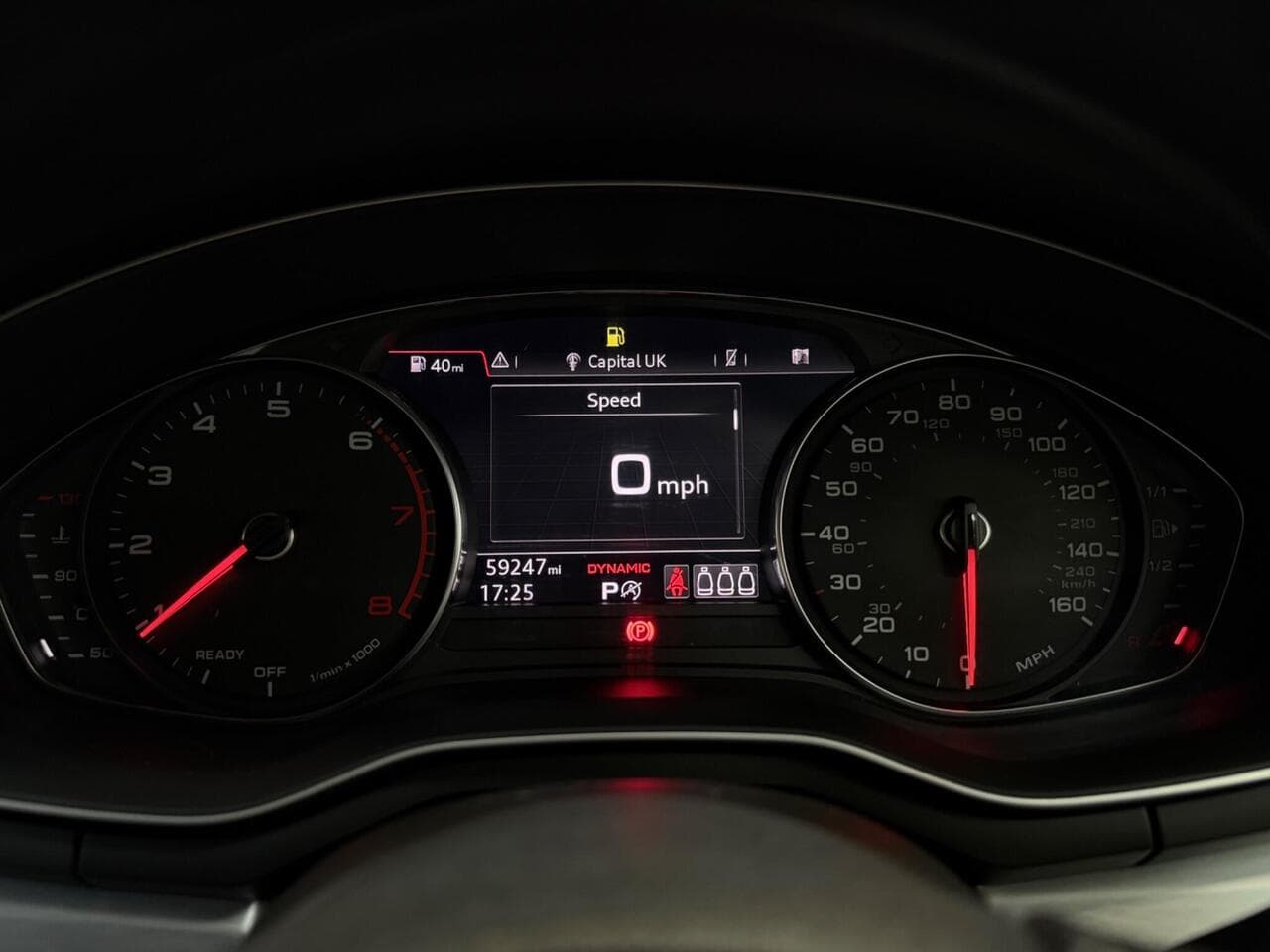 Audi A4 Avant thumbnail Driver Instruments
