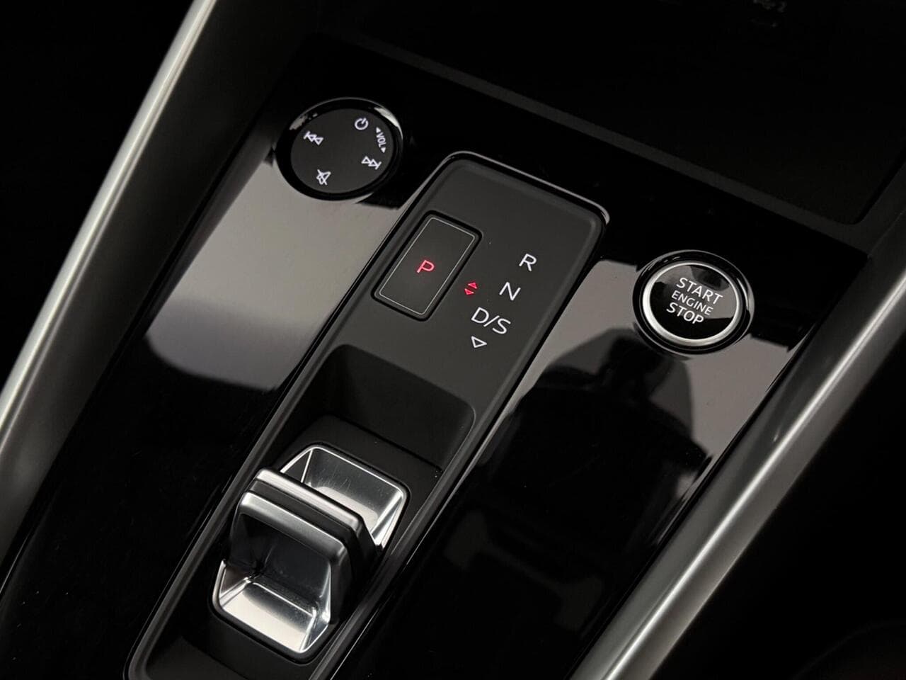 Audi A3 thumbnail Misc Controls