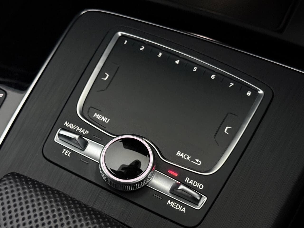 Audi Q5 thumbnail Inconclusive