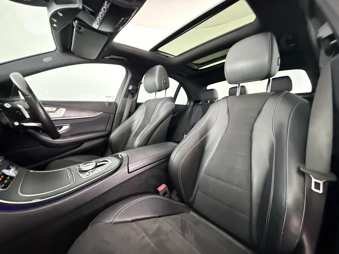Mercedes-Benz E Class thumbnail Seat Front Passenger