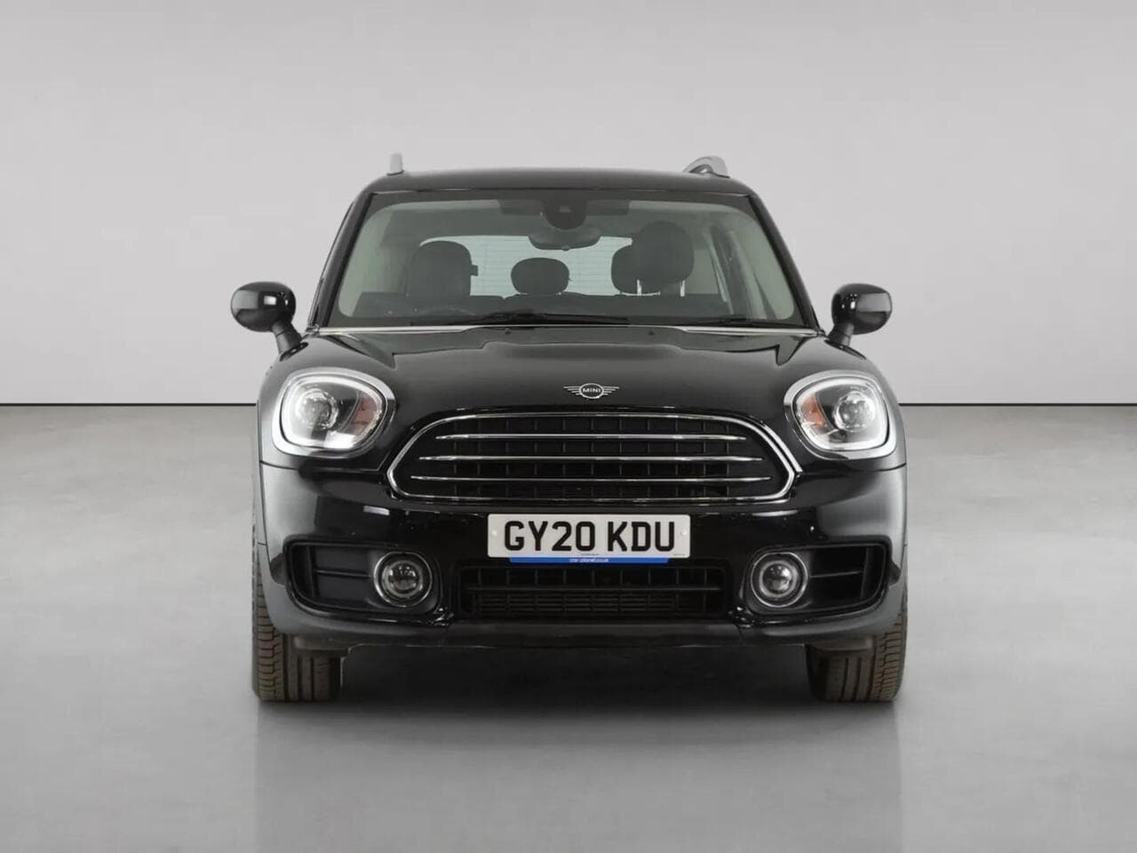MINI Countryman thumbnail Front