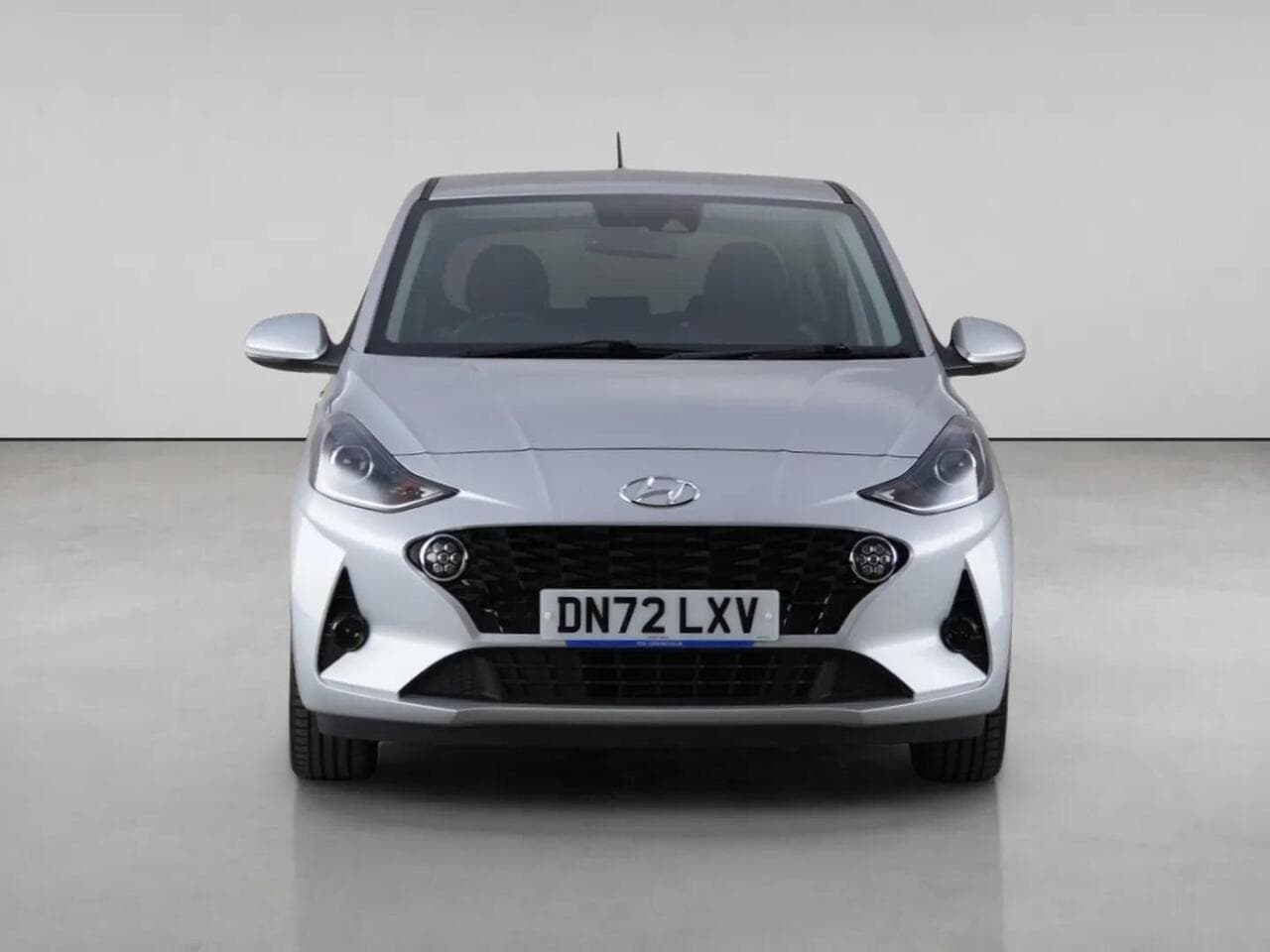 Hyundai i10 thumbnail Front