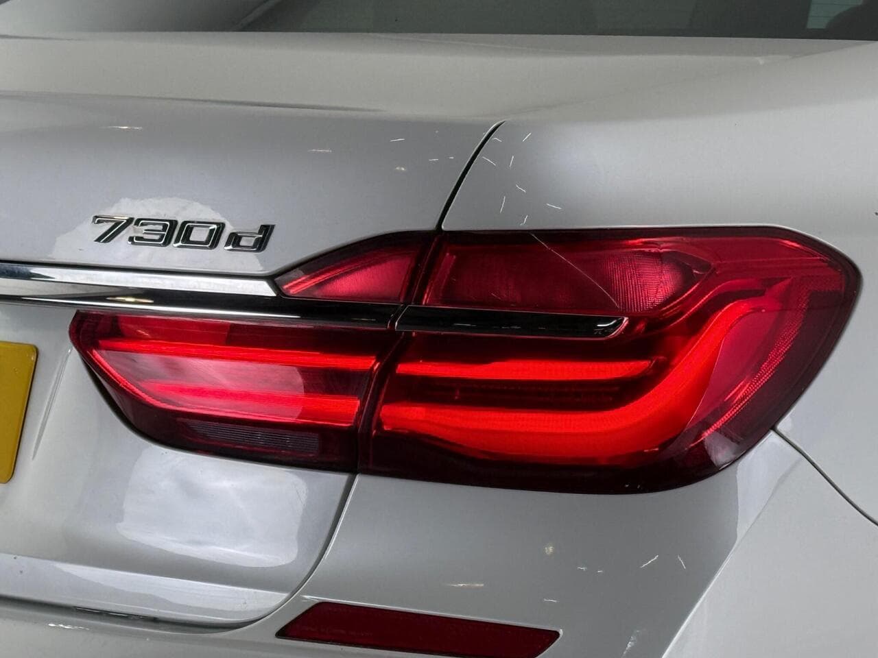 BMW 7 Series thumbnail Lights Rear