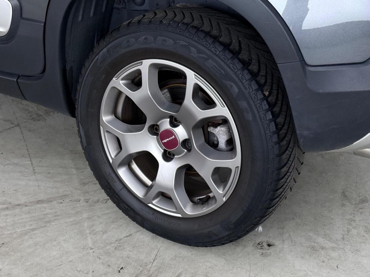 Fiat Panda thumbnail Wheel