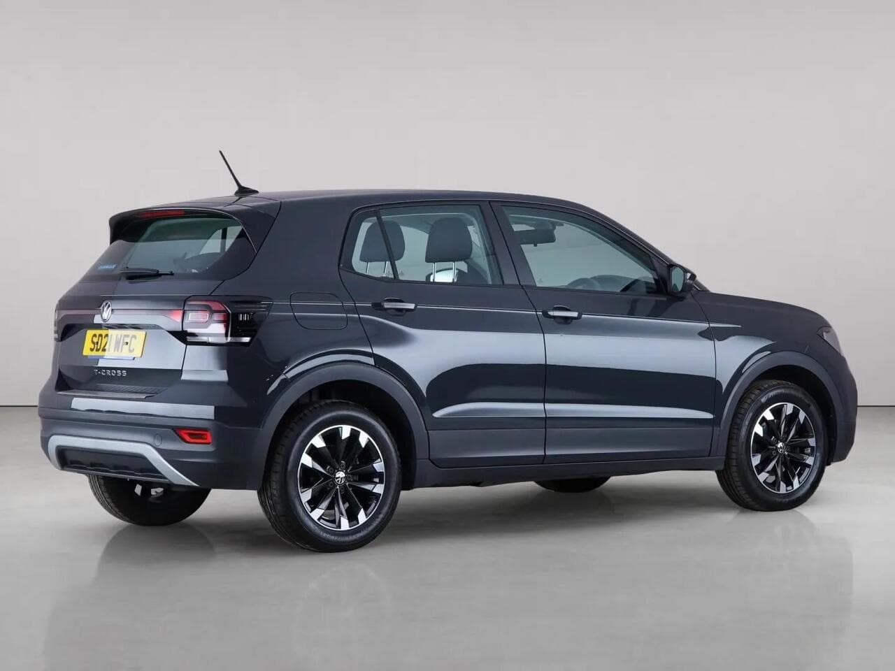 Volkswagen T-Cross thumbnail Side Right