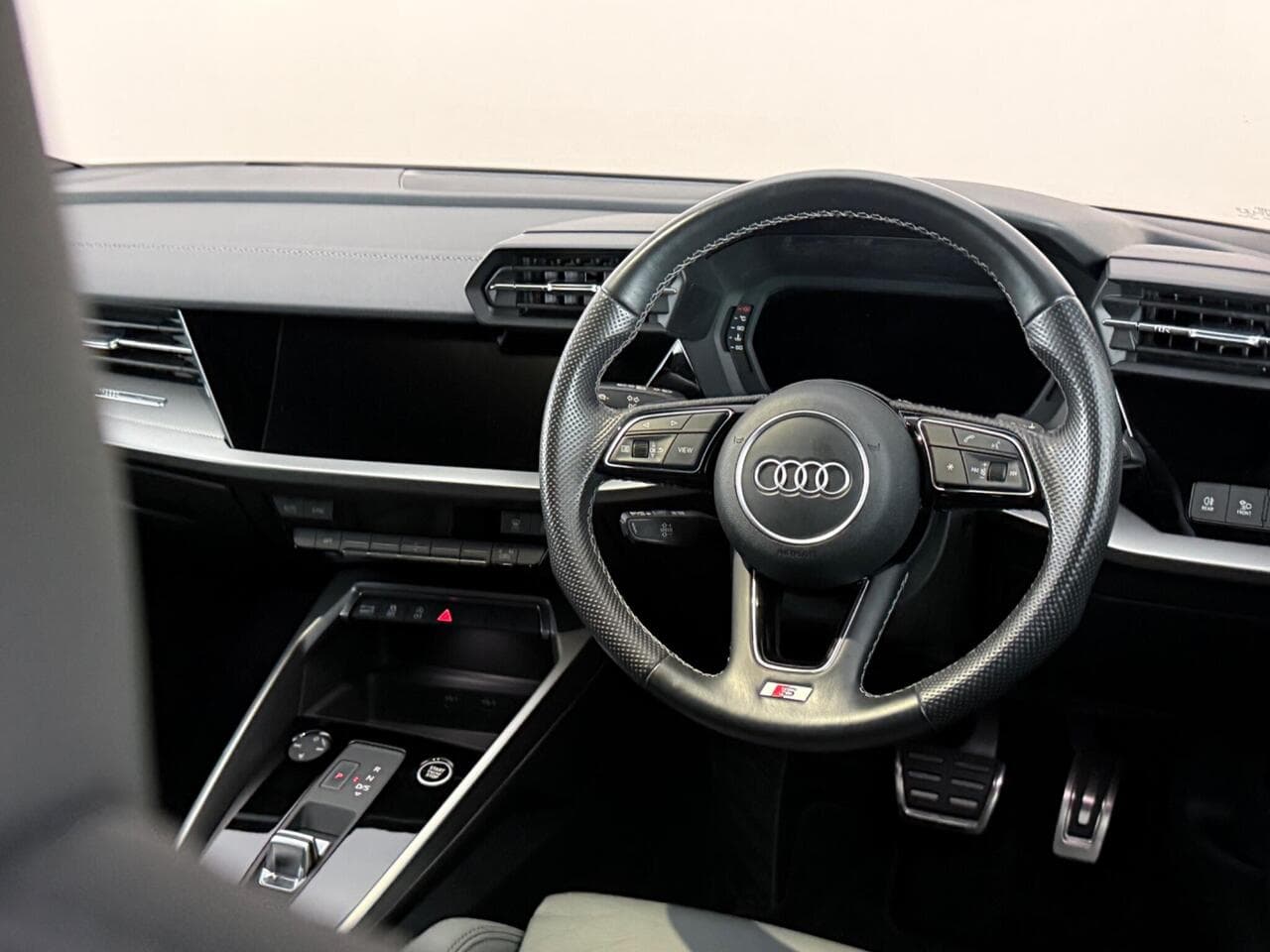 Audi A3 thumbnail Steering Wheel