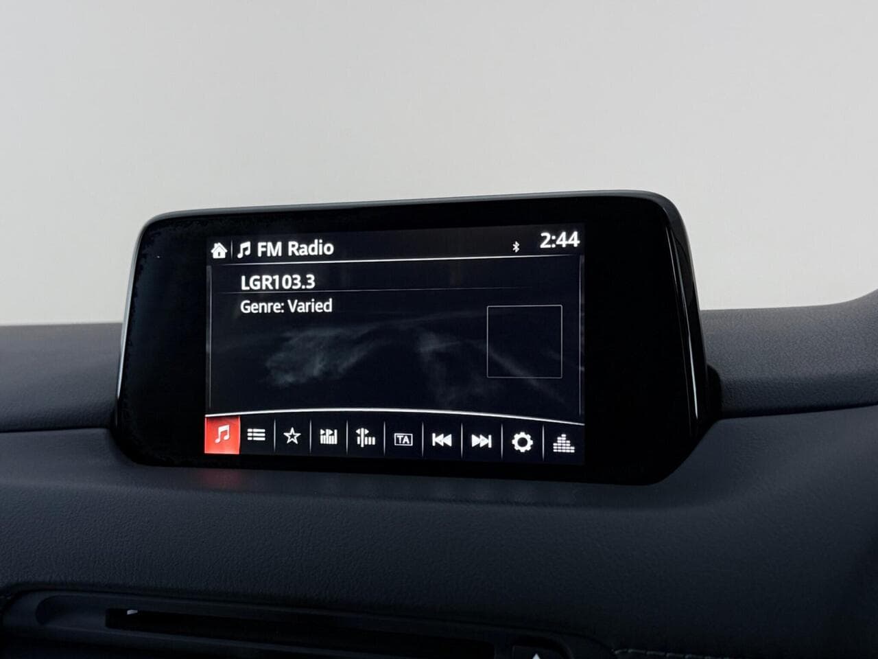 Mazda CX-5 thumbnail Infotainment System