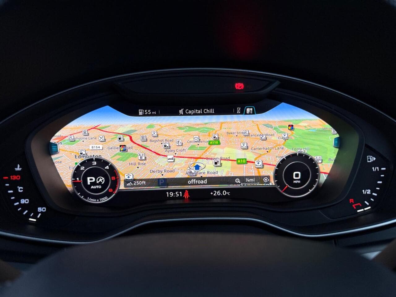 Audi Q5 thumbnail Driver Instruments
