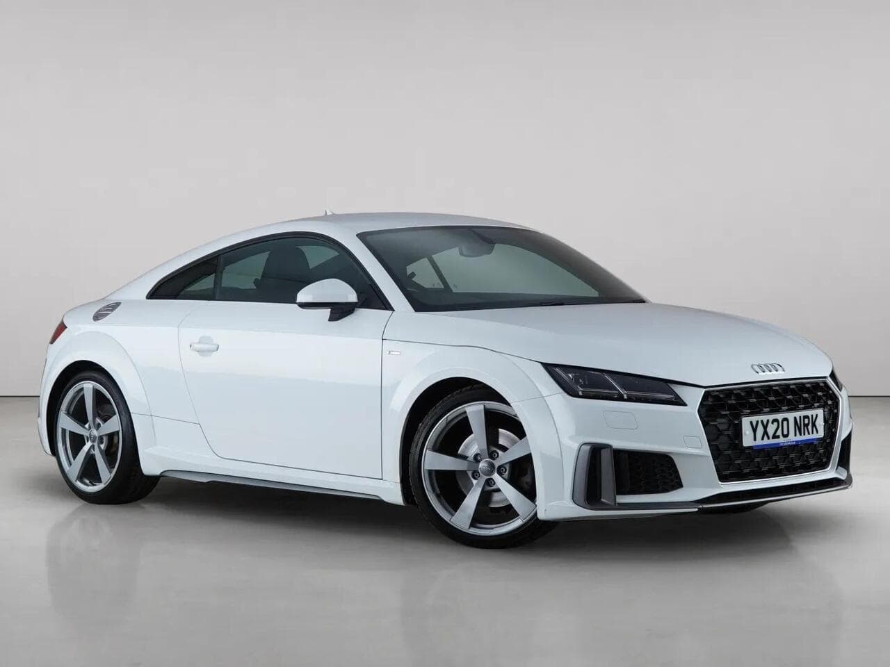 Audi TT - Audi TT 2.0 TFSI 40 S line S Tronic Euro 6 (s/s) 3dr