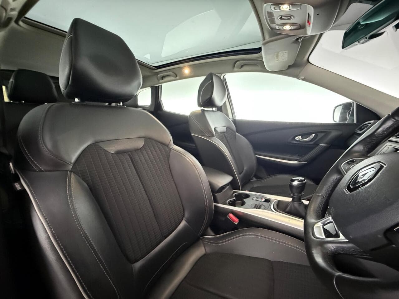 Renault Kadjar thumbnail Seat Driver