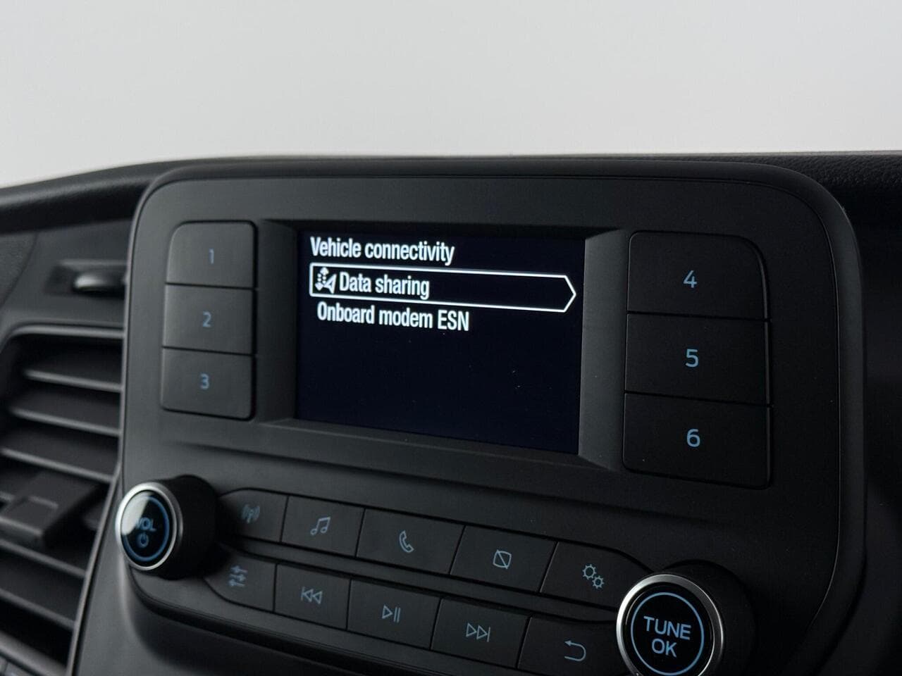 Ford Transit Custom thumbnail Infotainment System