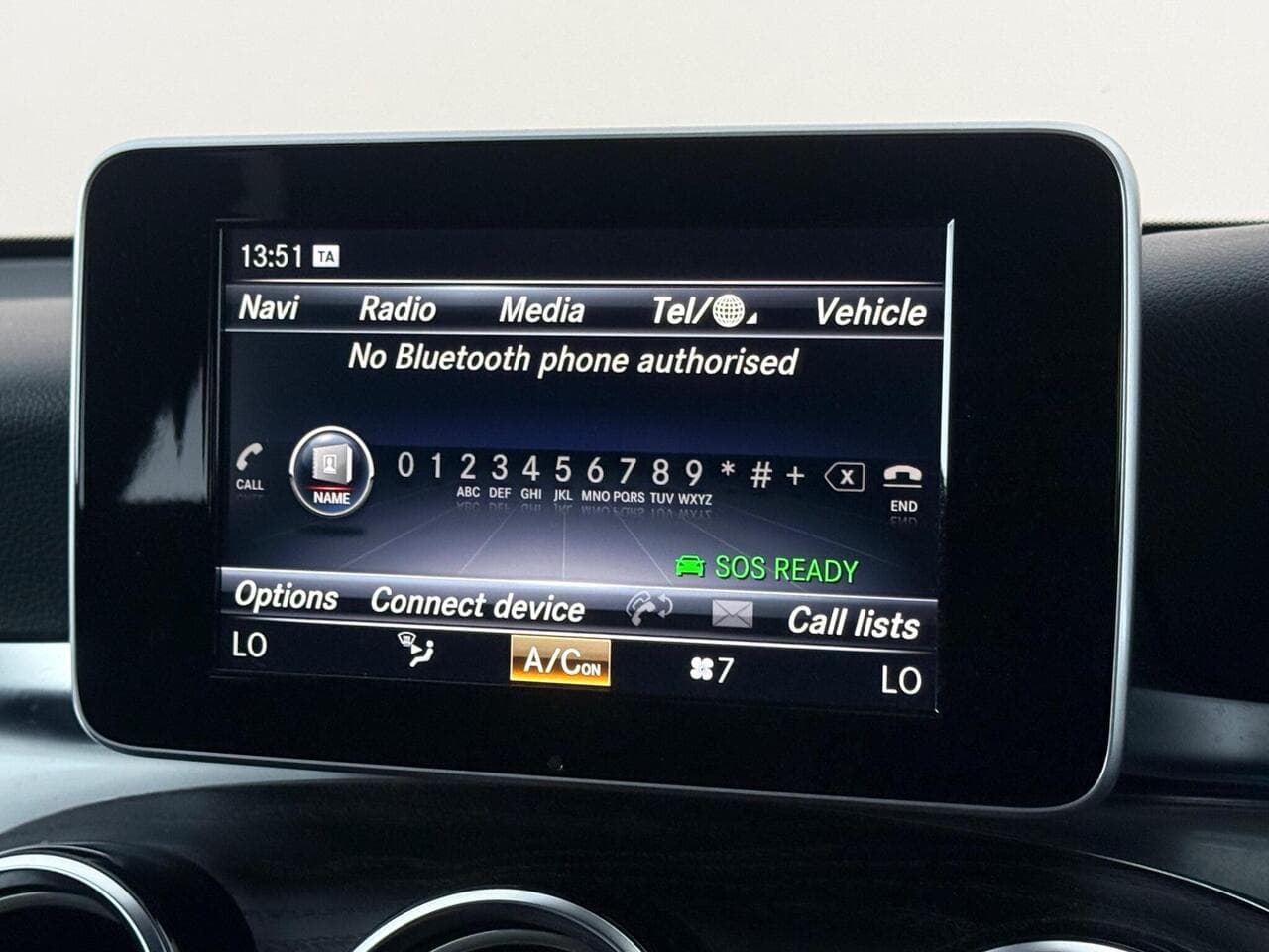 Mercedes-Benz GLC thumbnail Infotainment System