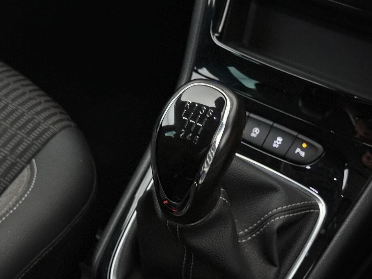Vauxhall Astra thumbnail Interior Front