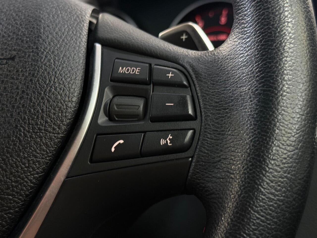 BMW 3 Series Gran Turismo thumbnail Misc Controls