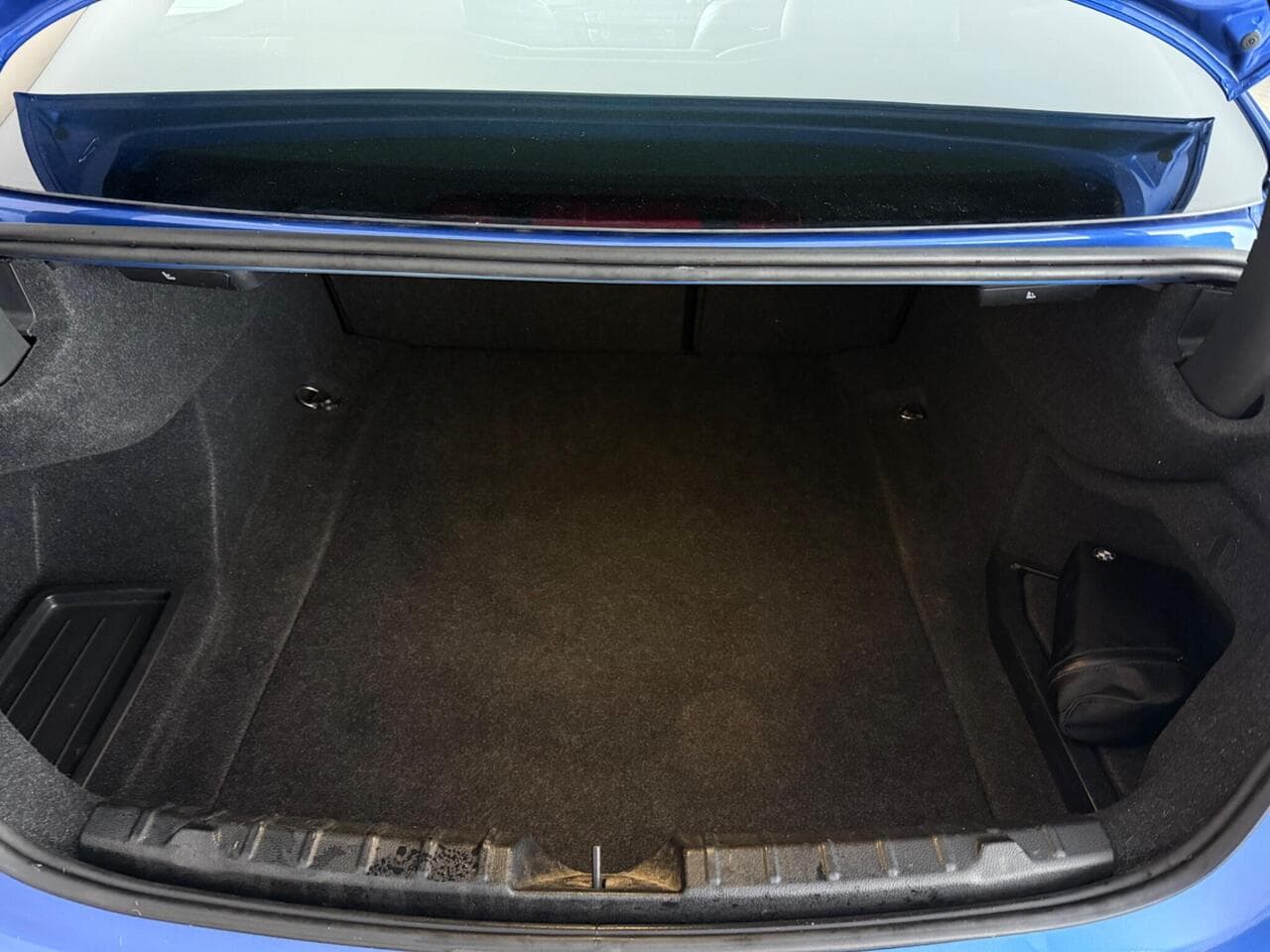BMW 4 Series thumbnail Boot