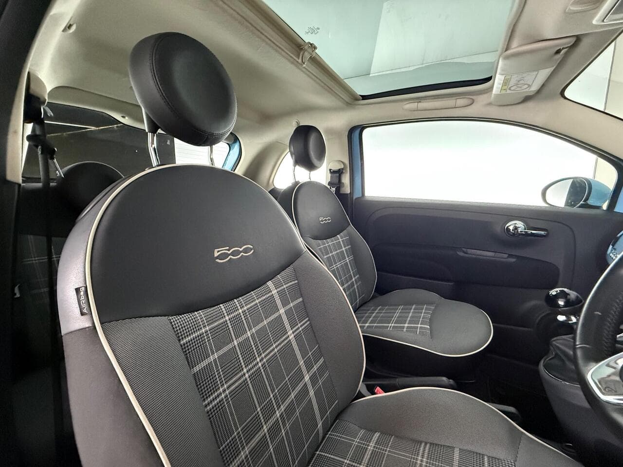 Fiat 500 thumbnail Seat Driver