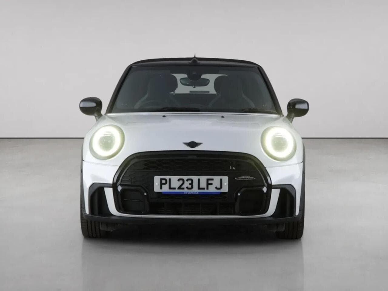 MINI Convertible thumbnail Front