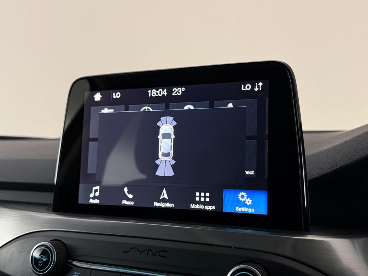 Ford Focus thumbnail Infotainment System