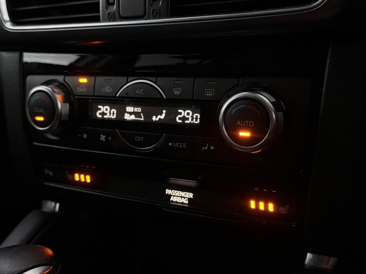 Mazda CX-5 thumbnail Misc Controls