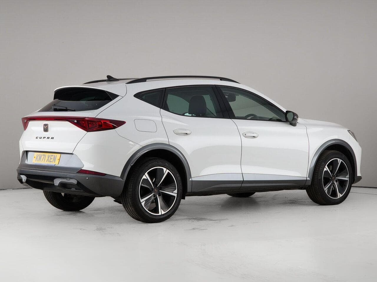 CUPRA Formentor thumbnail Side Right