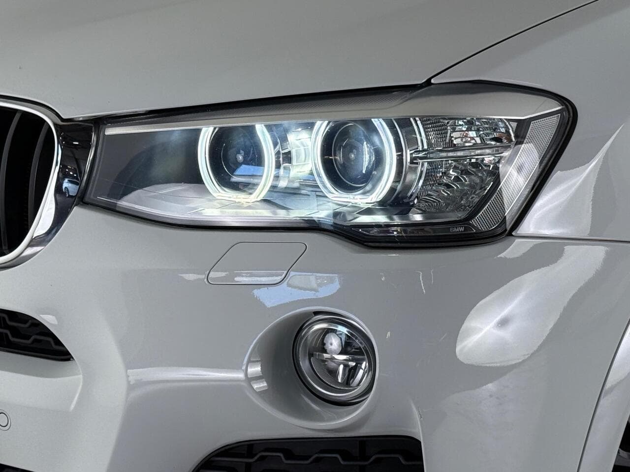 BMW X3 thumbnail Lights Front