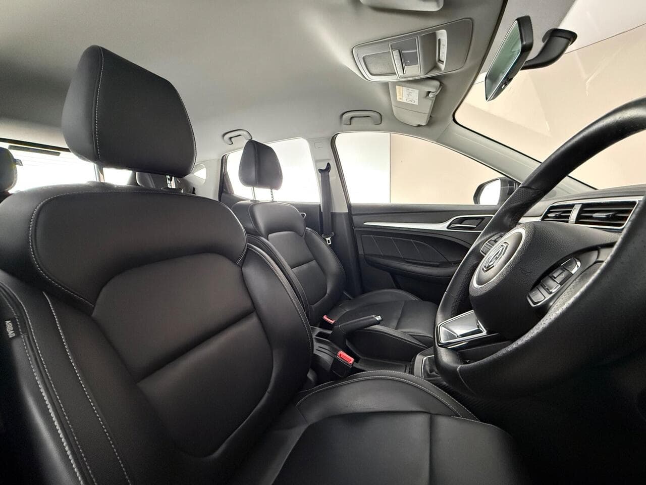 MG MG ZS thumbnail Seat Driver