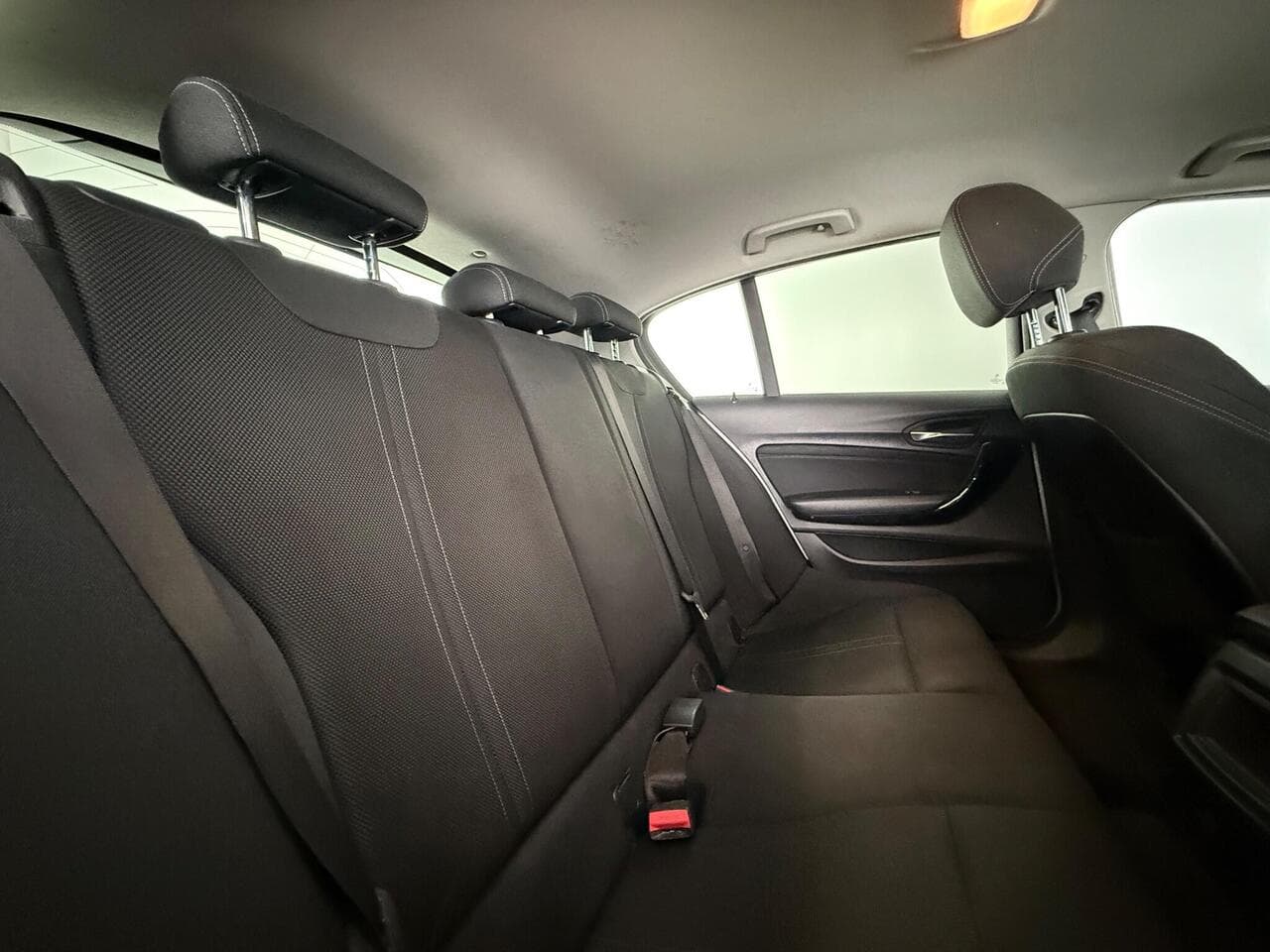 BMW 1 Series thumbnail Seats Rear
