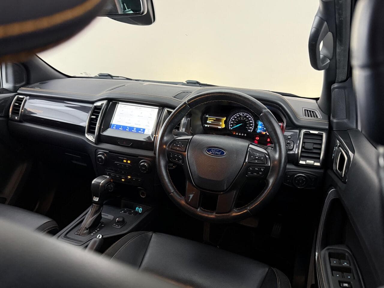 Ford Ranger thumbnail Interior Front