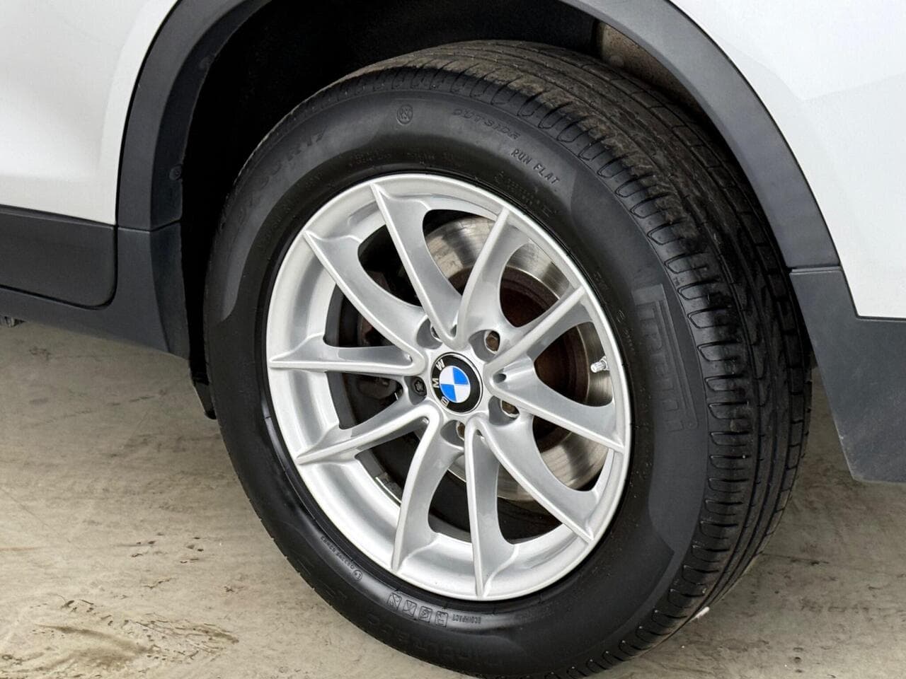BMW X3 thumbnail Wheel
