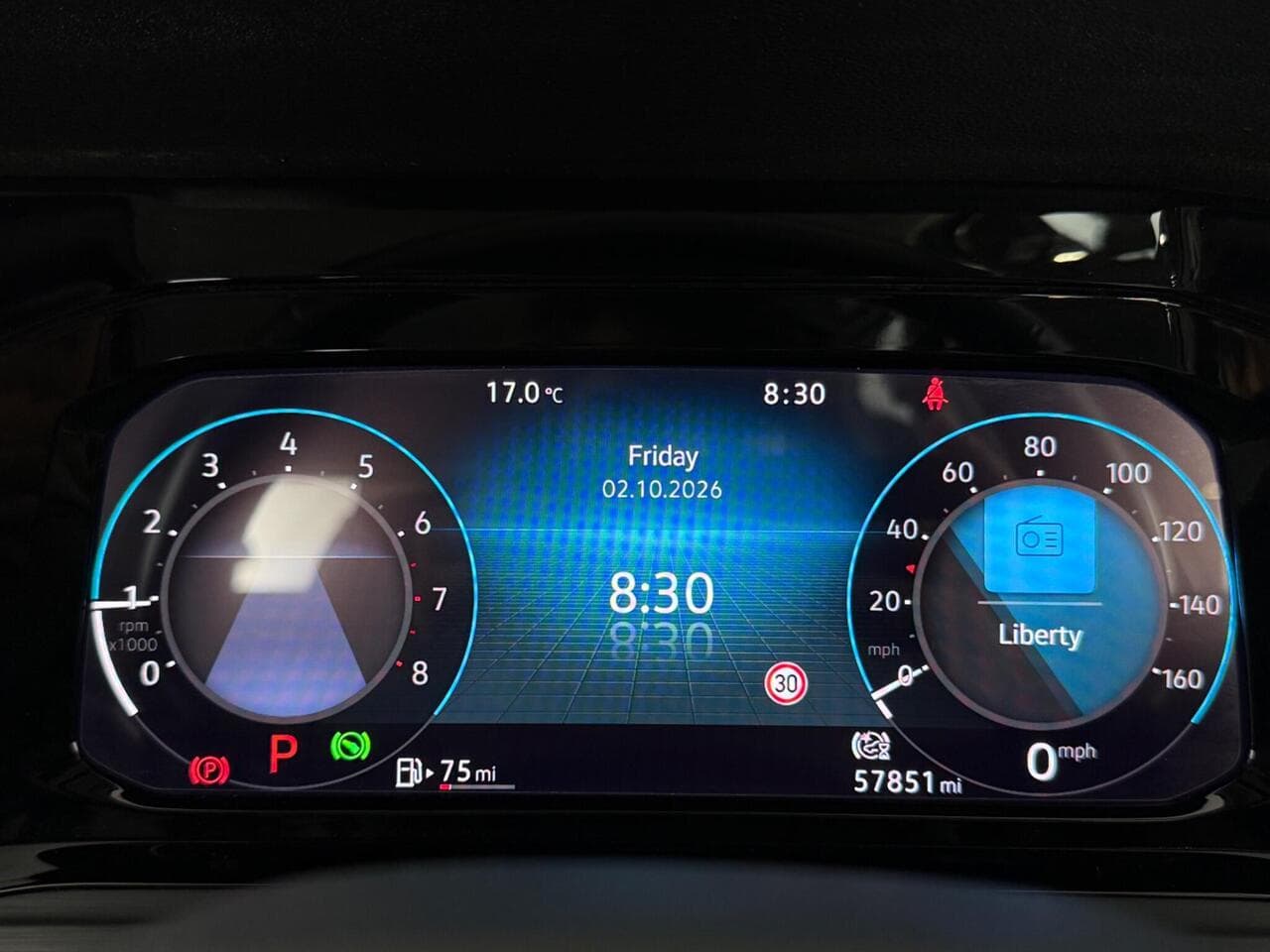 Volkswagen Golf thumbnail Driver Instruments