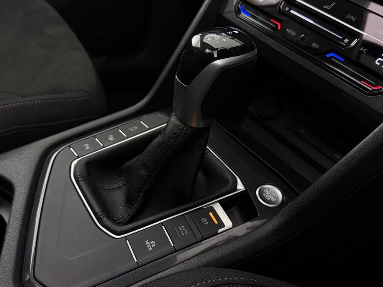 Volkswagen Tiguan thumbnail Inconclusive