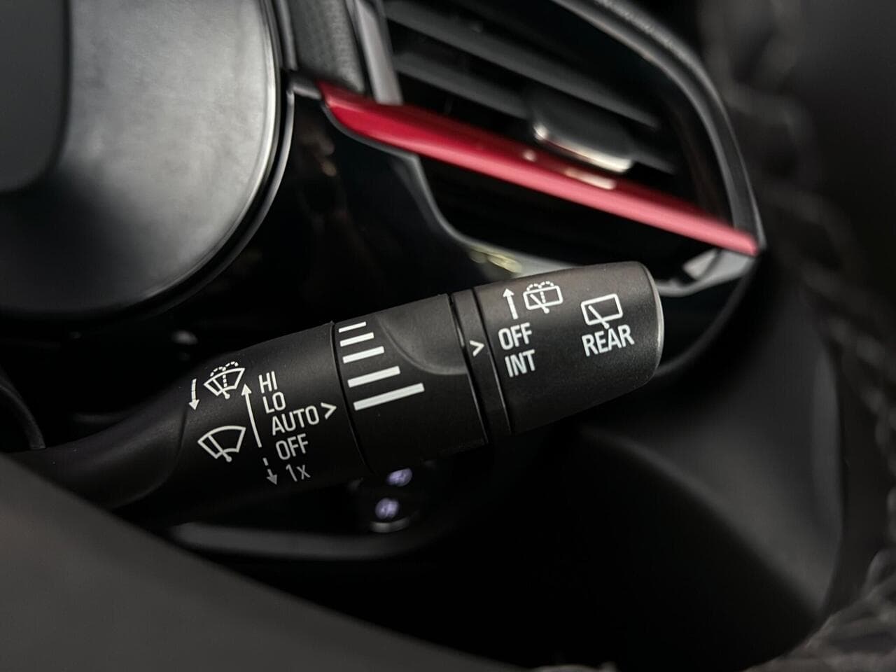 Vauxhall Corsa thumbnail Misc Controls