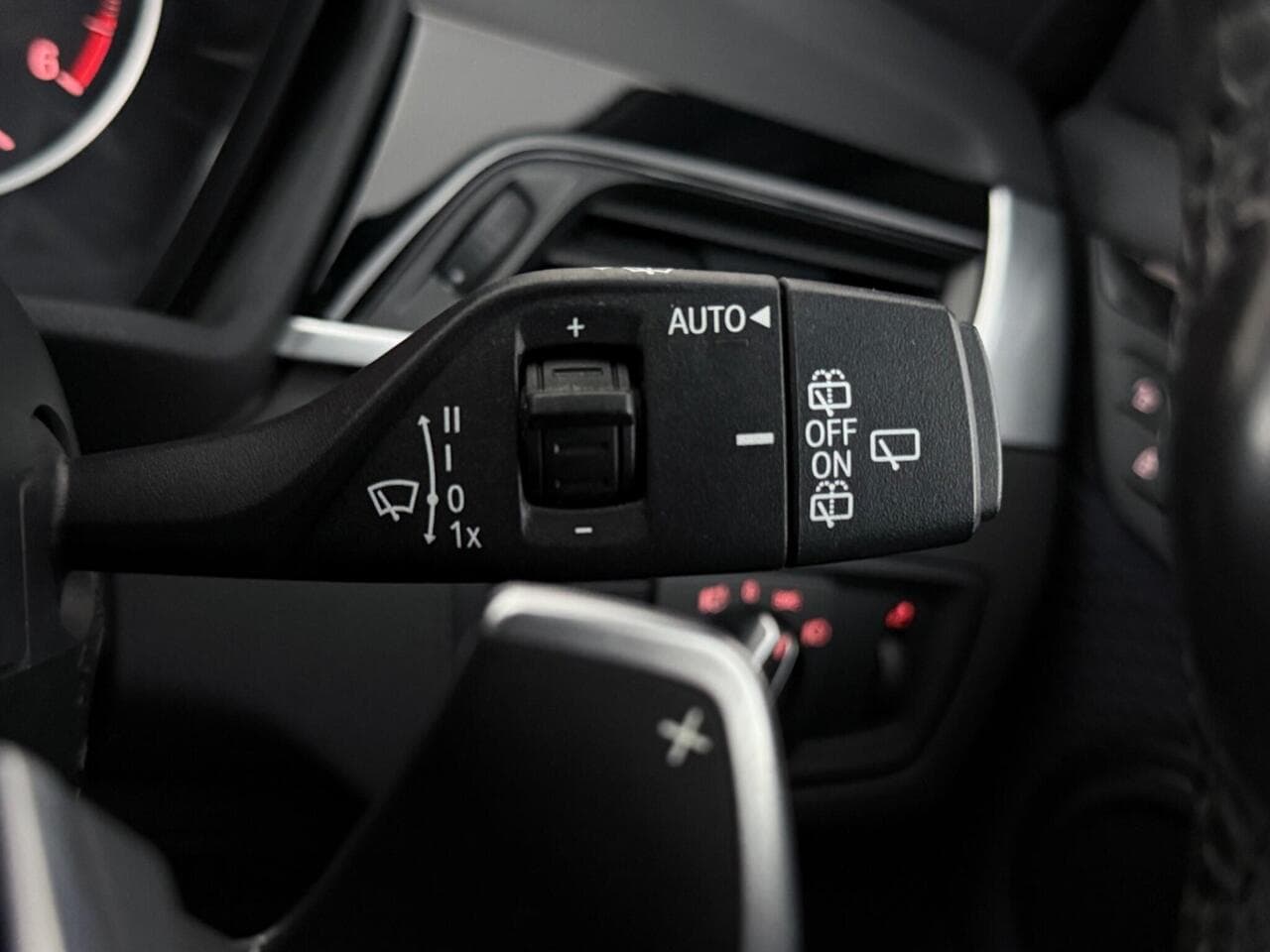 BMW X1 thumbnail Misc Controls