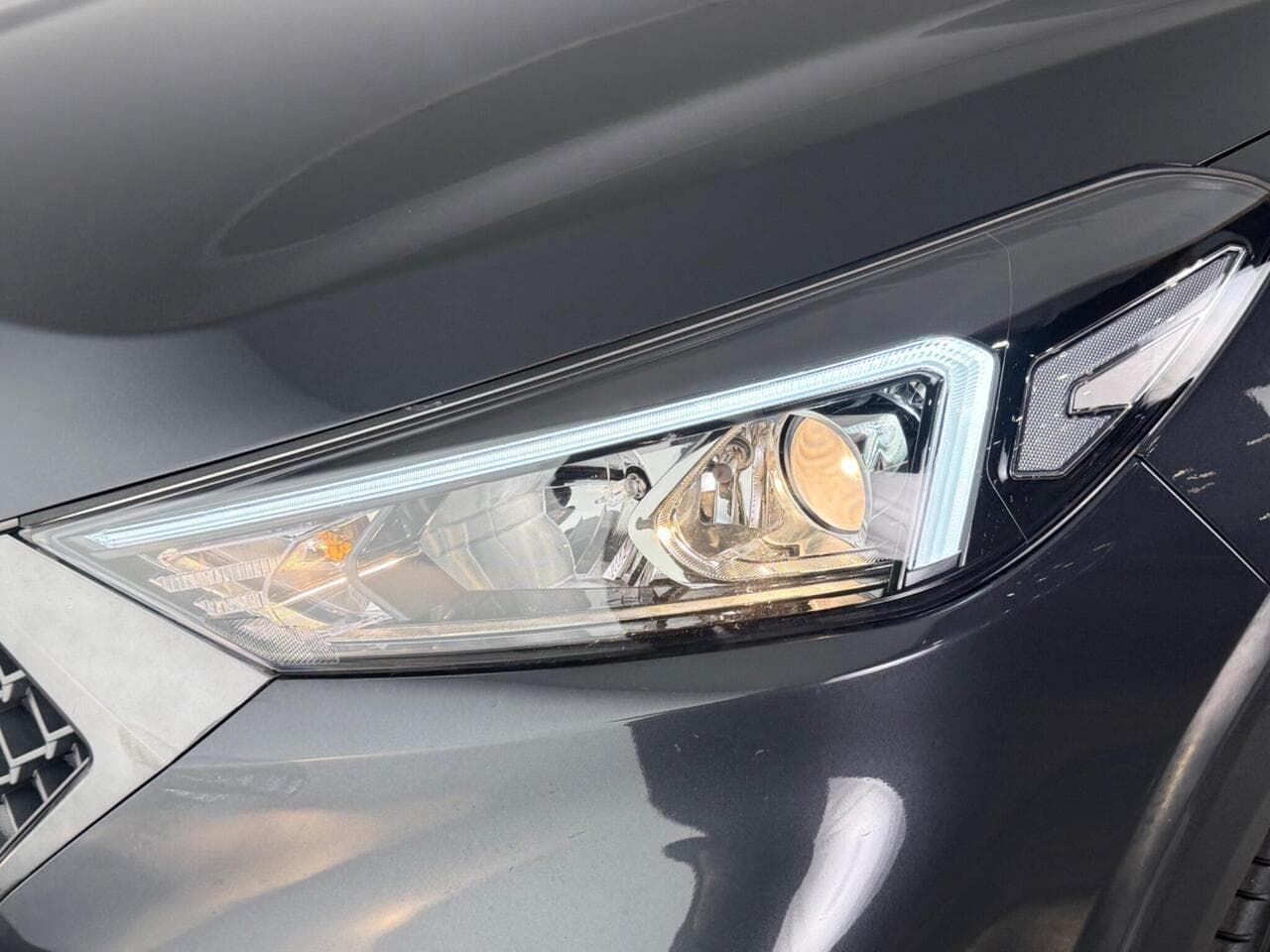 Hyundai TUCSON thumbnail Lights Front