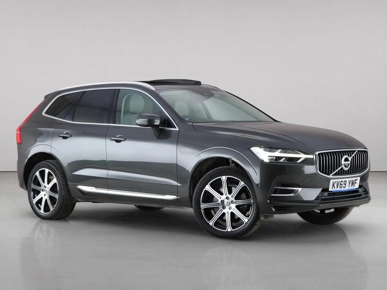 Volvo XC60 - Volvo XC60 2.0h T8 Twin Engine 11.6kWh Inscription Pro Auto AWD Euro 6 (s/s) 5dr