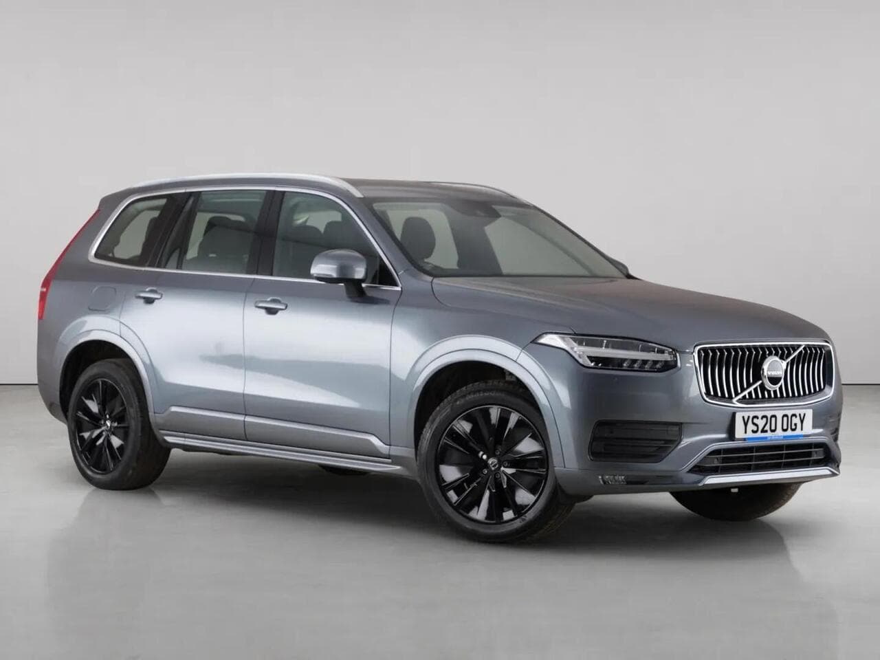 Volvo XC90 - Volvo XC90 2.0 B5 MHEV Momentum SUV 5dr Diesel Hybrid Auto 4WD Euro 6 (s/s) (235 ps)