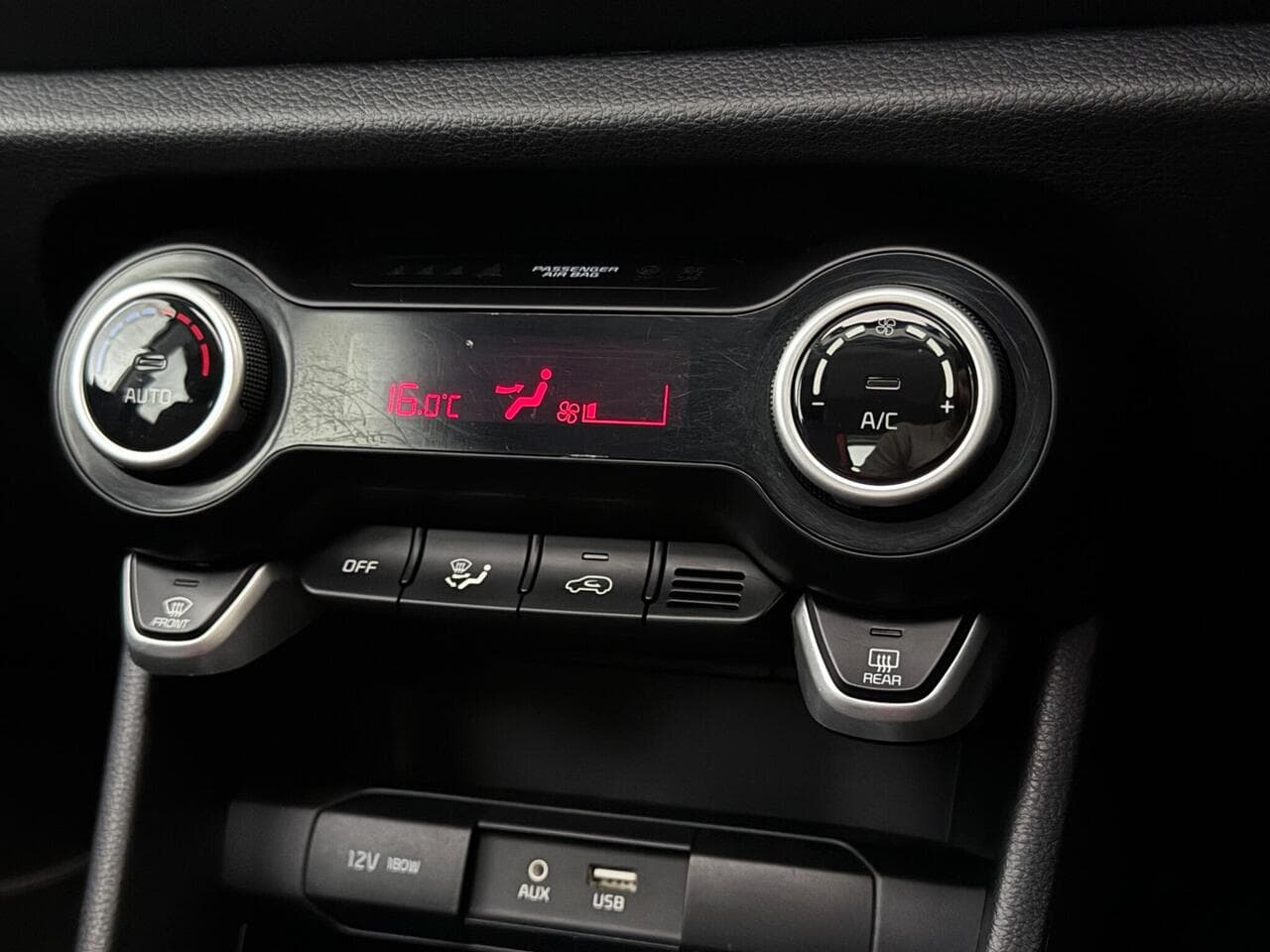 Kia Picanto thumbnail Misc Controls