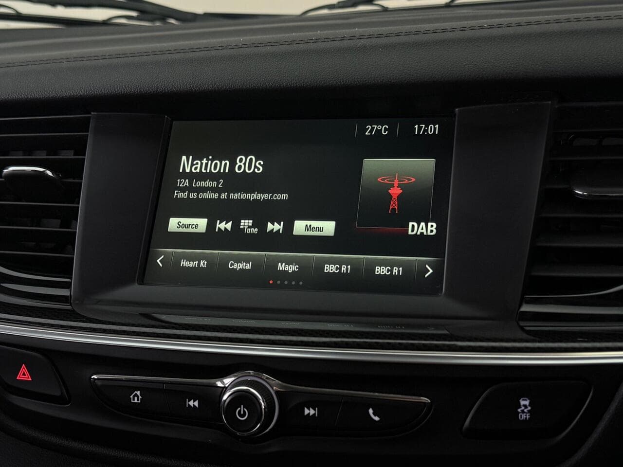 Vauxhall Insignia thumbnail Infotainment System