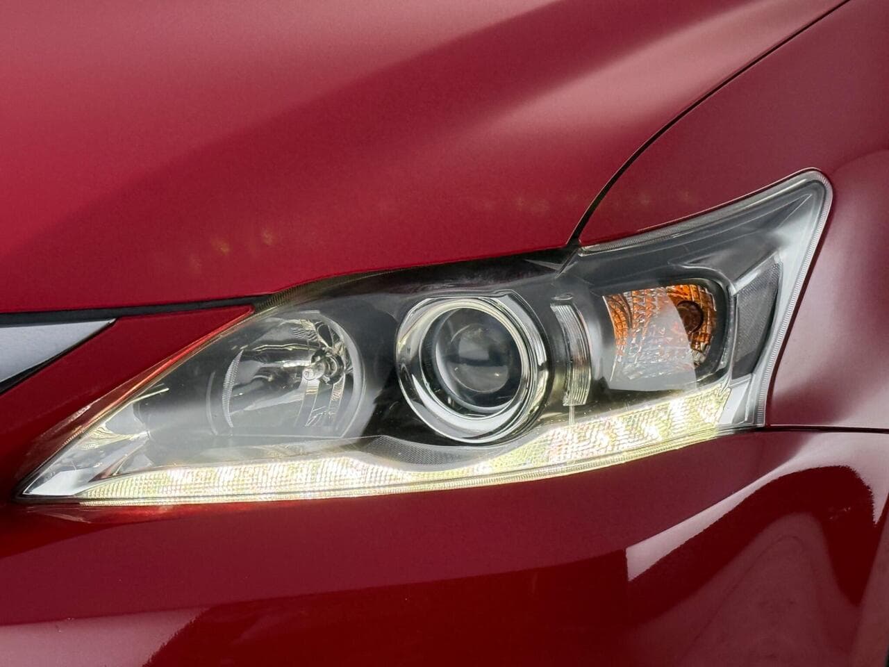 Lexus CT thumbnail Lights Front