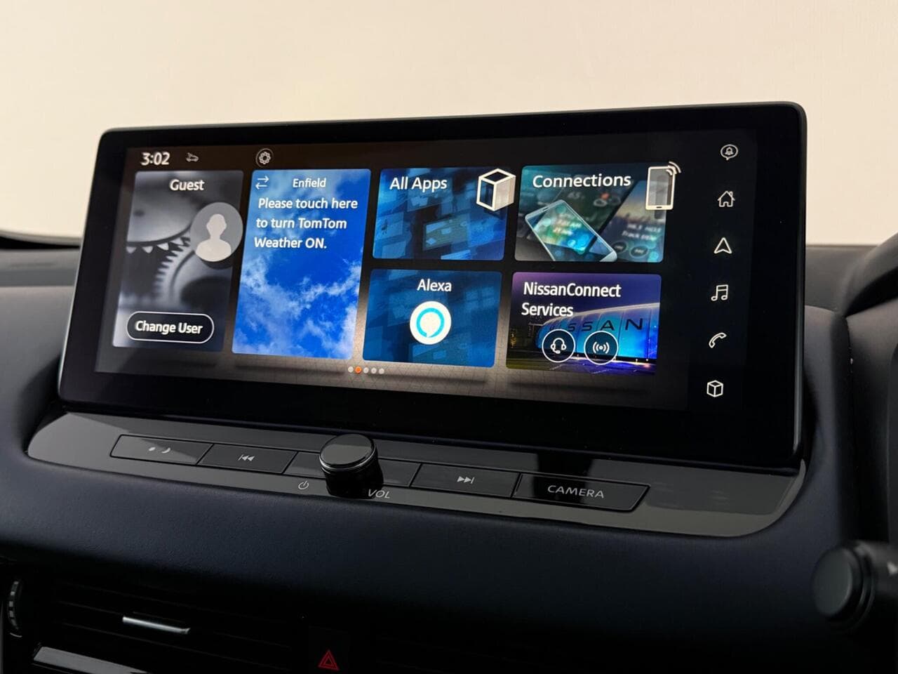 Nissan Qashqai thumbnail Infotainment System