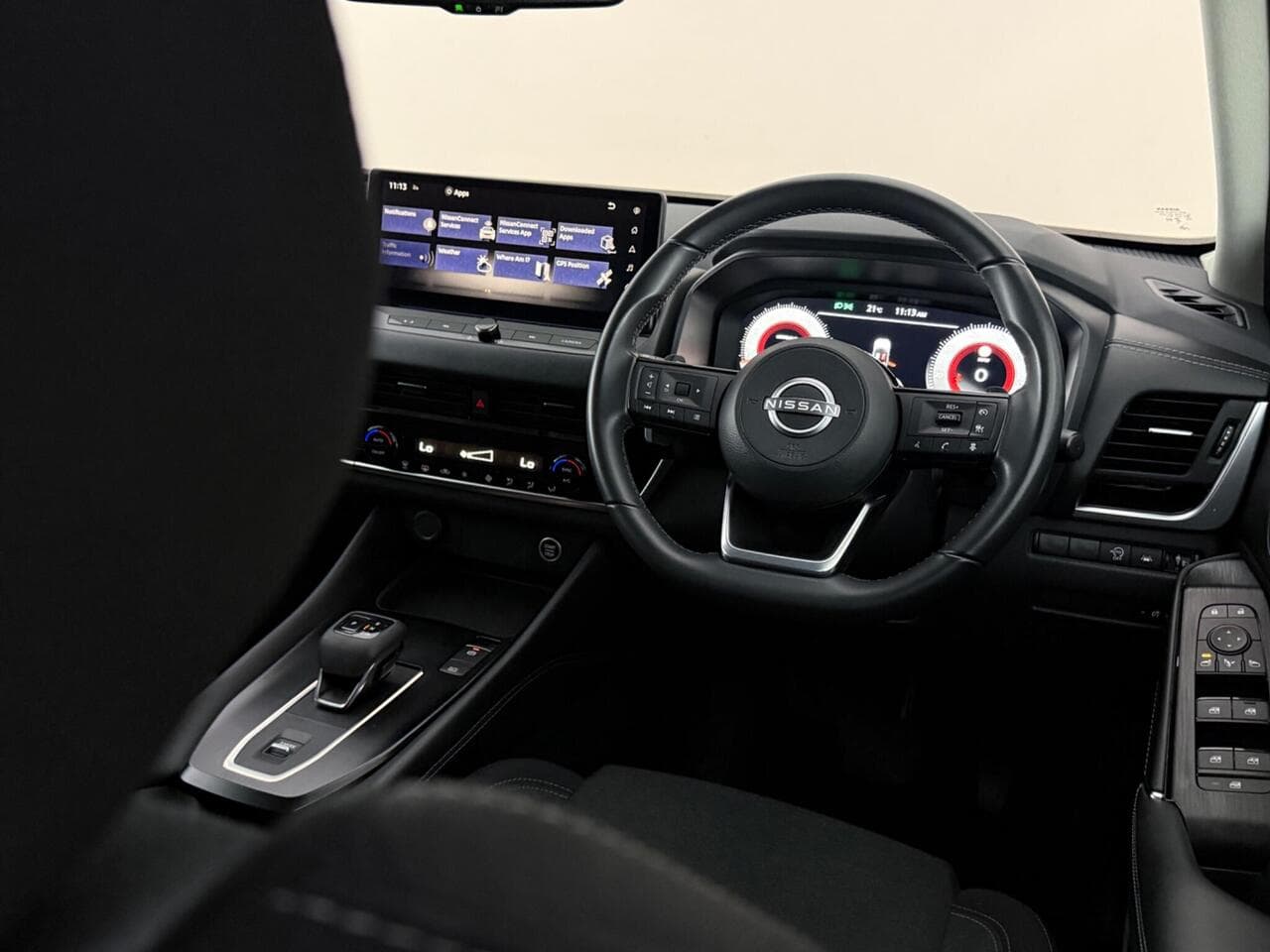 Nissan Qashqai thumbnail Steering Wheel