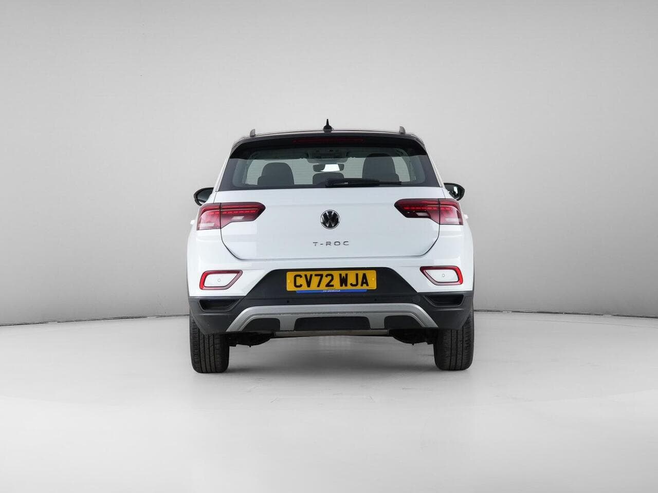 Volkswagen T-Roc thumbnail Rear